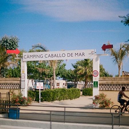 Camping Senia Caballo De Mar Пинеда де Мар Екстериор снимка