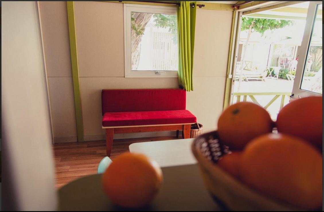 Camping Senia Caballo De Mar Пинеда де Мар Екстериор снимка