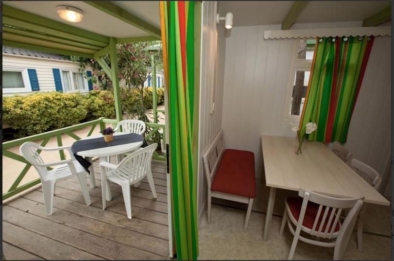 Camping Senia Caballo De Mar Пинеда де Мар Екстериор снимка