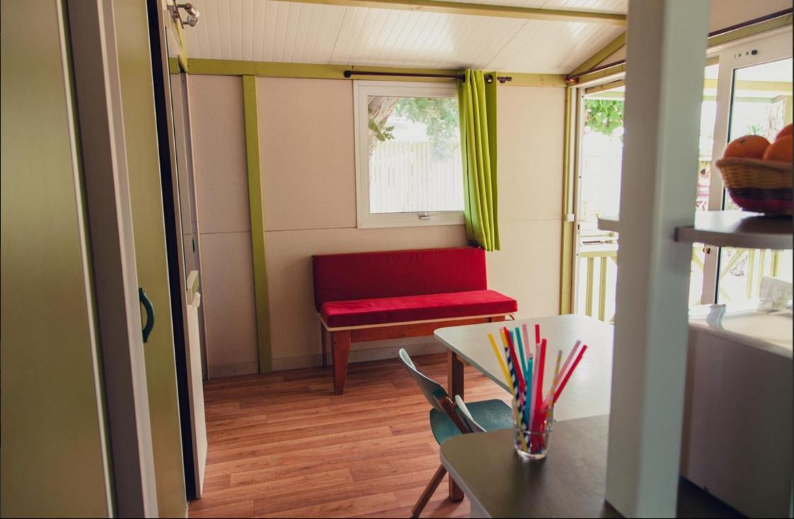 Camping Senia Caballo De Mar Пинеда де Мар Екстериор снимка