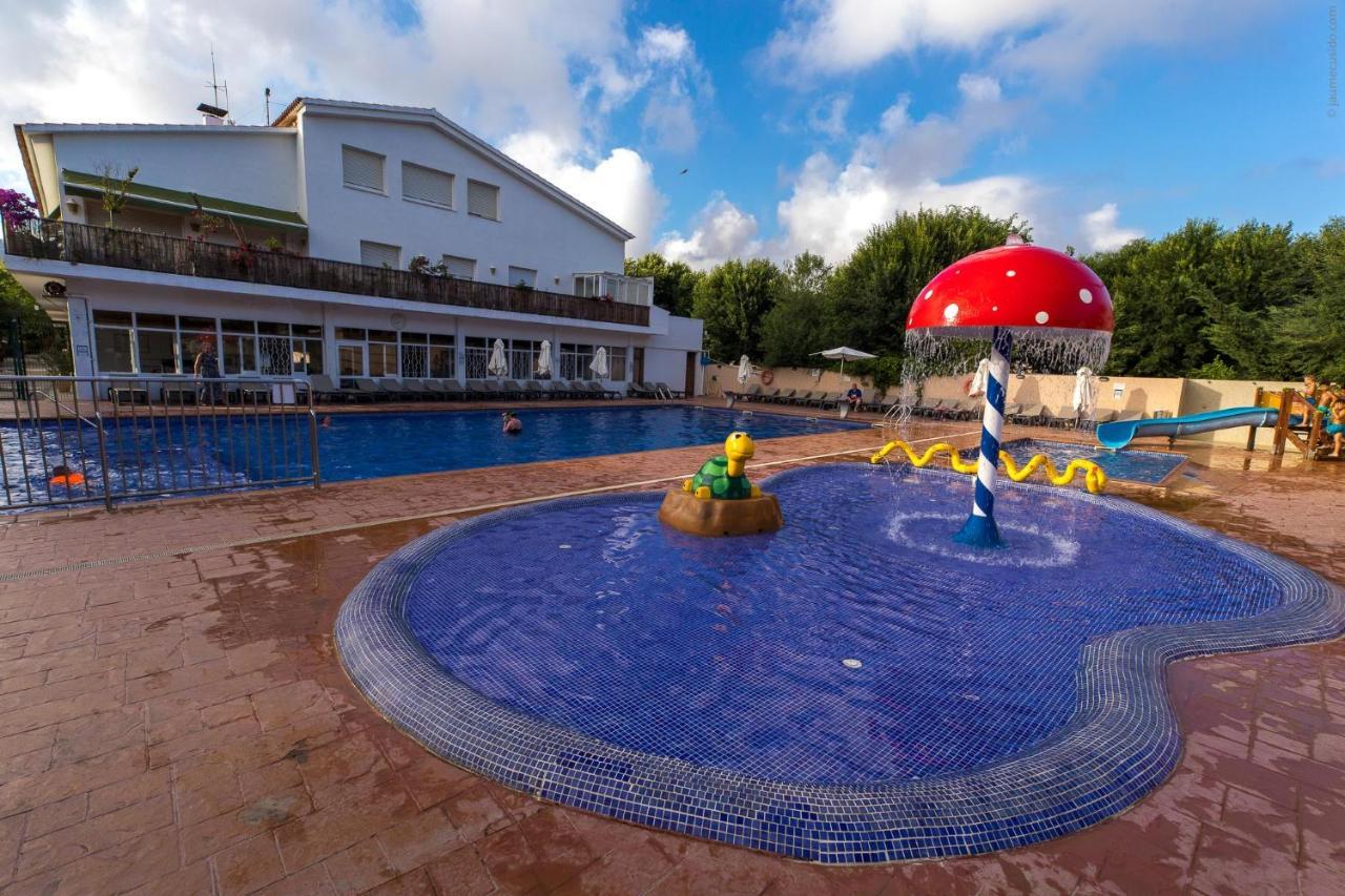 Camping Senia Caballo De Mar Пинеда де Мар Екстериор снимка